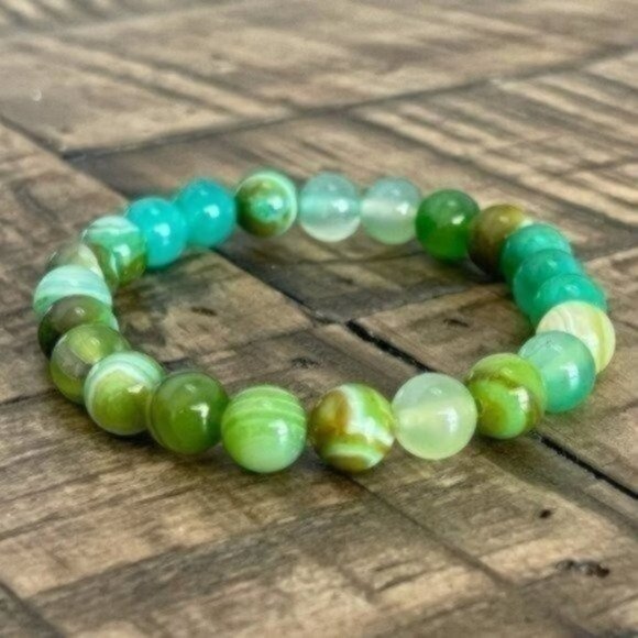 8mm Green Sardonyx Stretch Bracelet - Picture 6 of 7